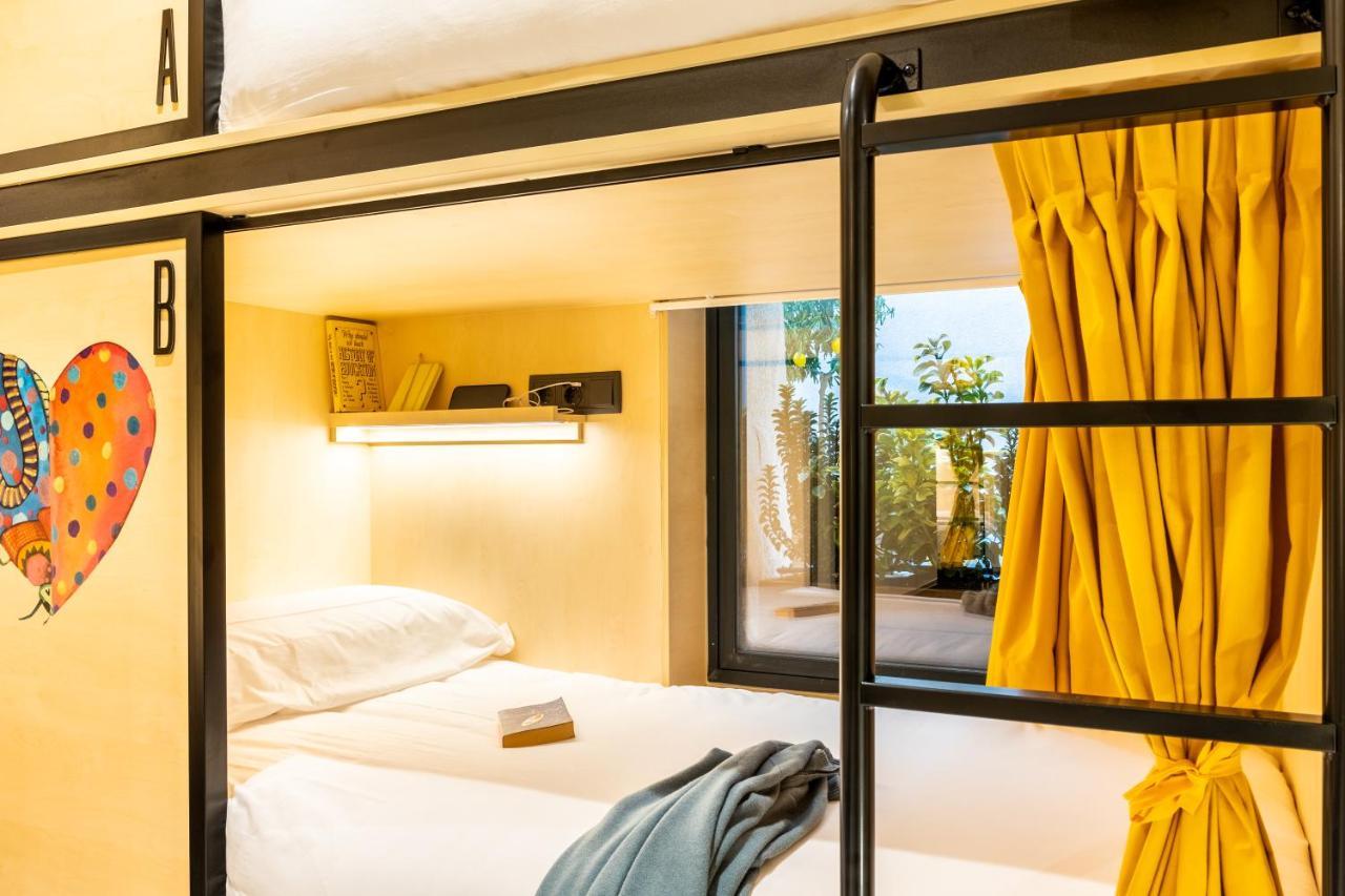 Petit Hostel Palacio Real Мадрид Экстерьер фото