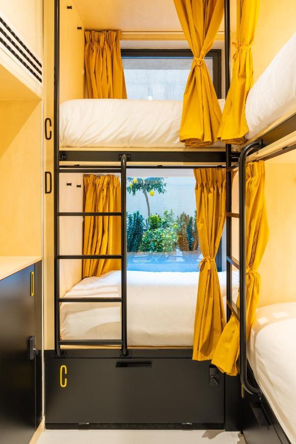 Petit Hostel Palacio Real Мадрид Экстерьер фото