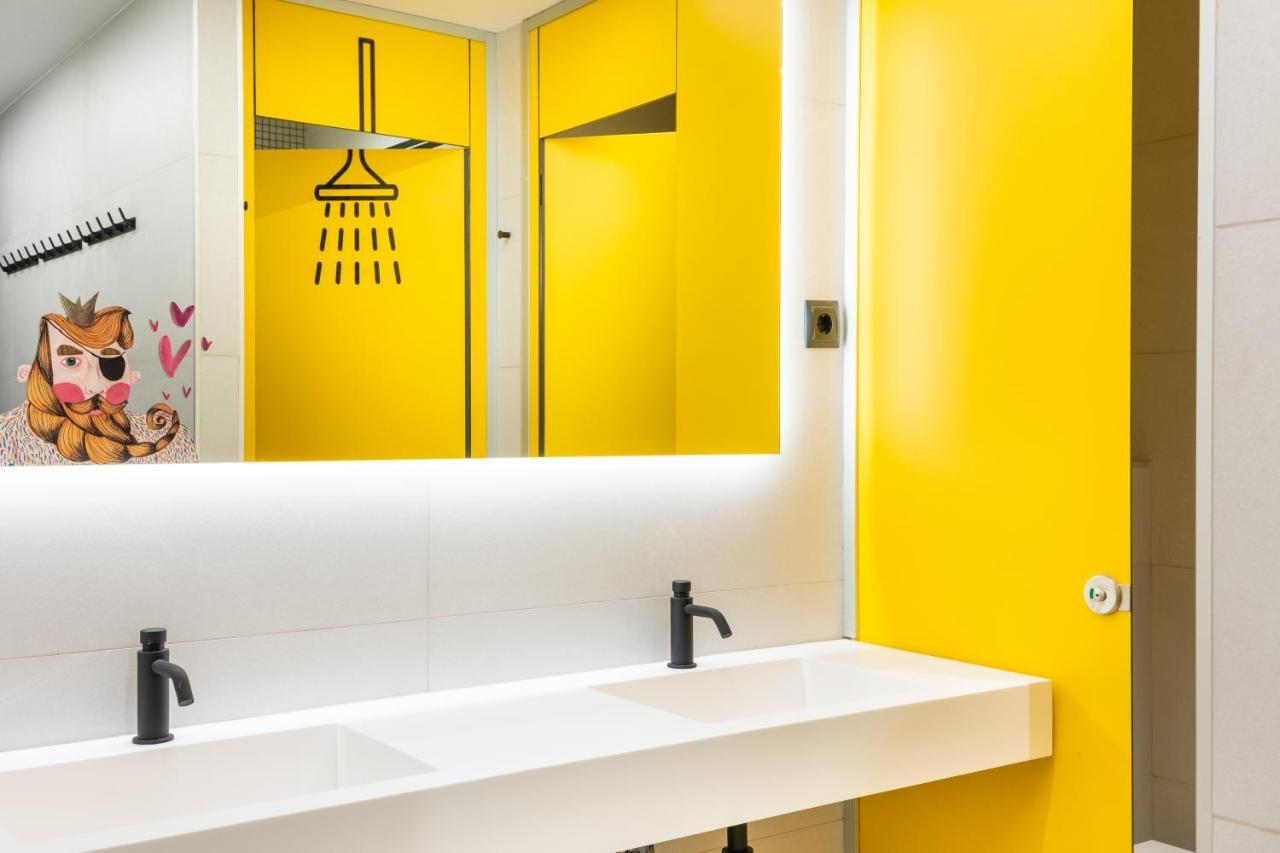 Petit Hostel Palacio Real Мадрид Экстерьер фото